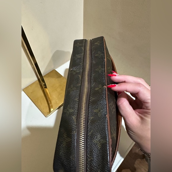 Authentic Louis Vuitton Compiegne 28 w/added unbranded chain - Picture 6 of 14